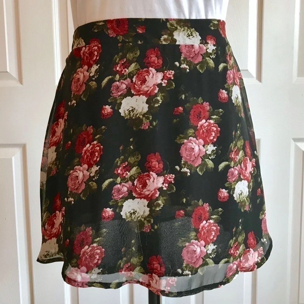 Tobi Black Floral A-line Mini Circle Skirt